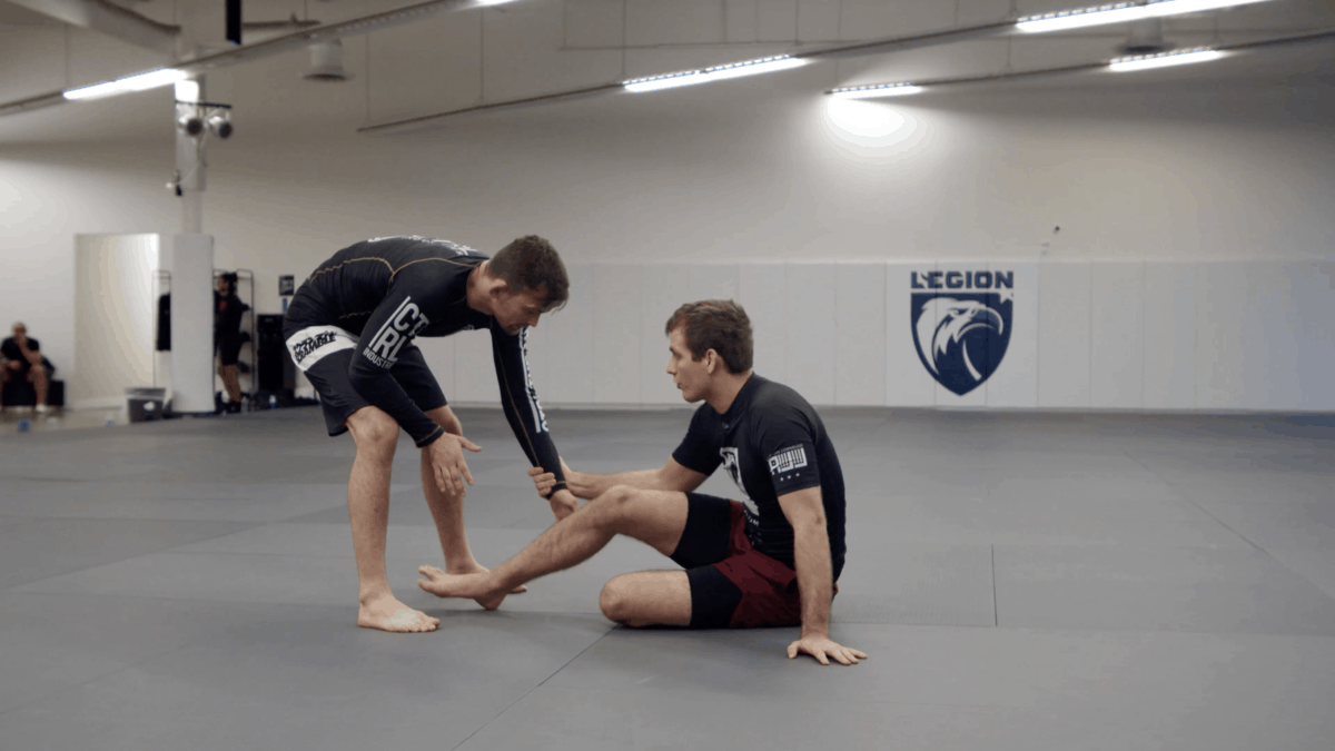 How To Properly Play Seated Guard In NoGi Keenan Online